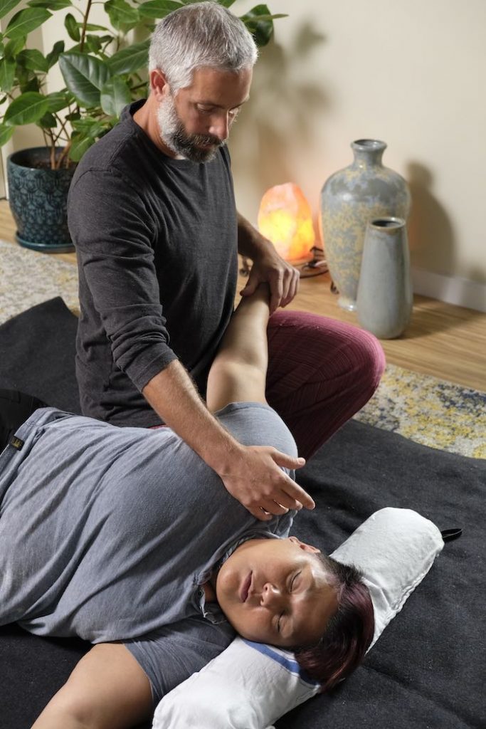 What Exactly Is a Shiatsu Massage?